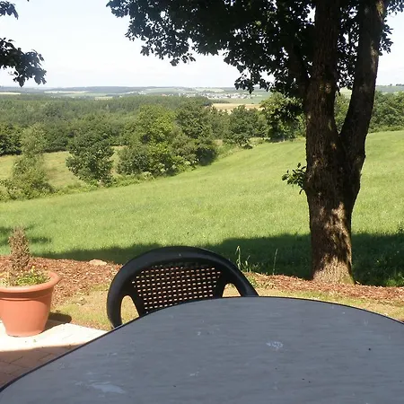 Hébergement de vacances Holiday Bungalowpark Schnee-eifel 4 *