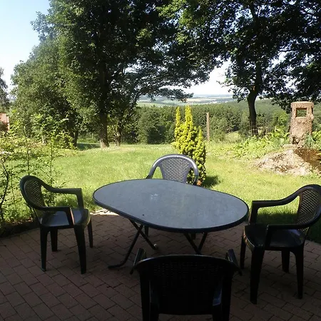 Hébergement de vacances Holiday Bungalowpark Schnee-eifel 4 *